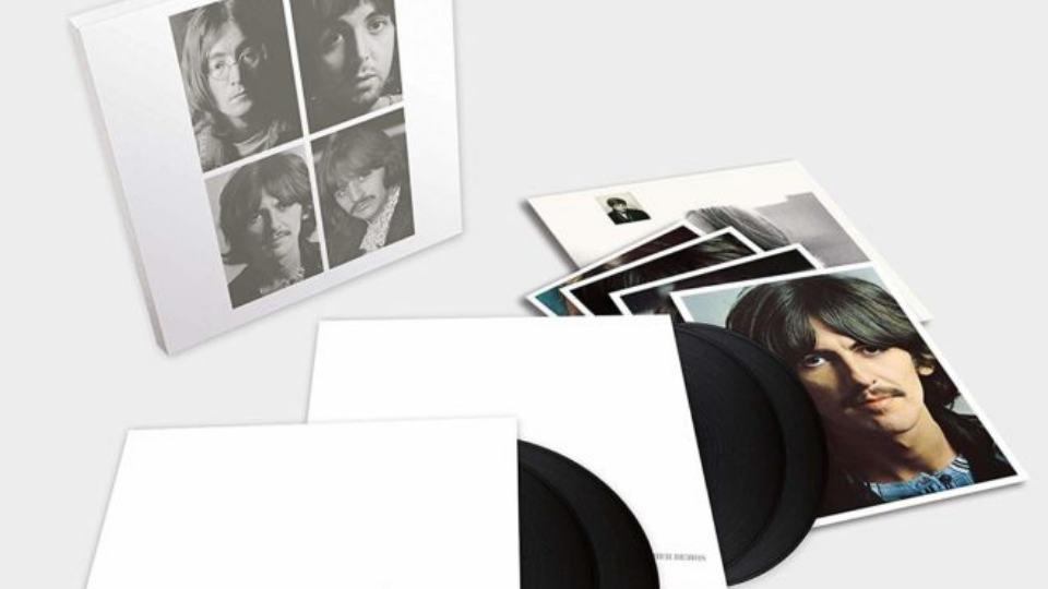 Σπάνια πρώτη έκδοση του «White Album» των Beatles δωρήθηκε για φιλανθρωπικό σκοπό