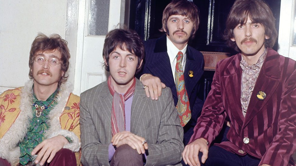 Το συμβόλαιο διάλυσης των Beatles βγαίνει σε δημοπρασία για 500 χιλιάδες δολάρια